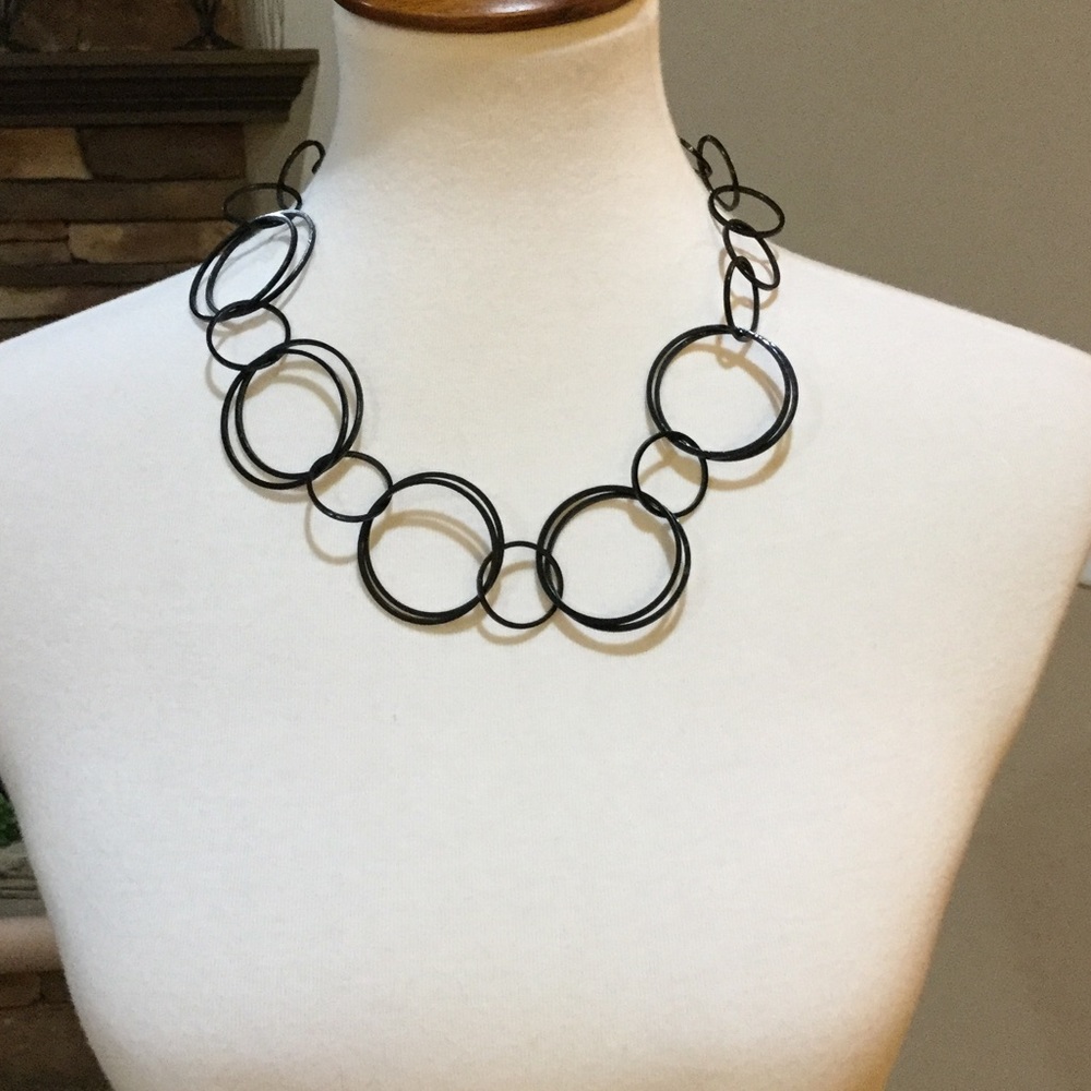 5/$25 SALE Black Circle Link Necklace